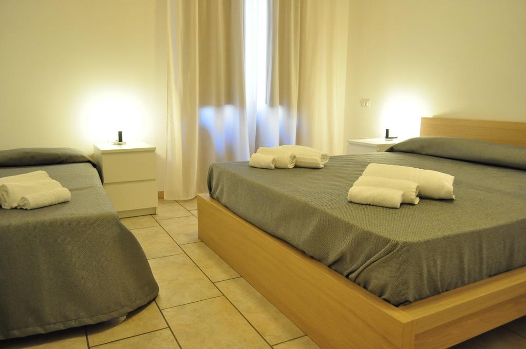 Rooms And Breakfast Zefiro San Vito Lo Capo Pokoj fotografie