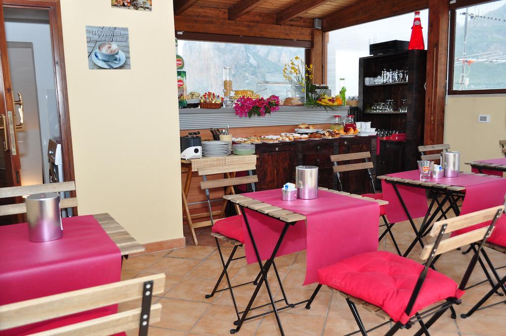 Rooms And Breakfast Zefiro San Vito Lo Capo Exteriér fotografie