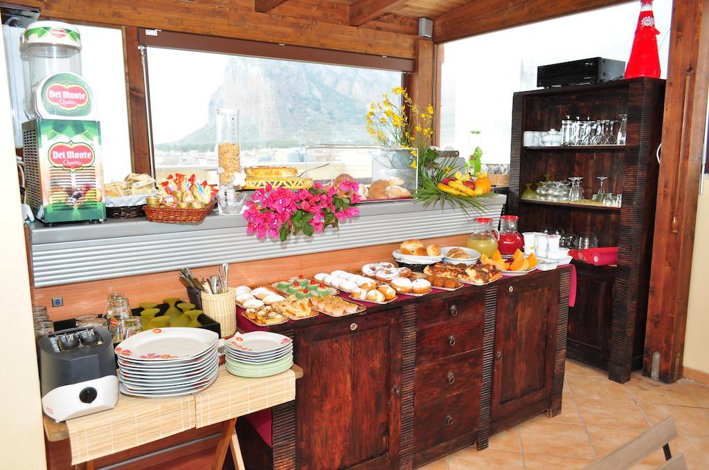 Rooms And Breakfast Zefiro San Vito Lo Capo Exteriér fotografie