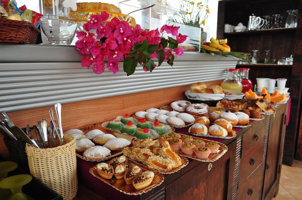 Rooms And Breakfast Zefiro San Vito Lo Capo Exteriér fotografie