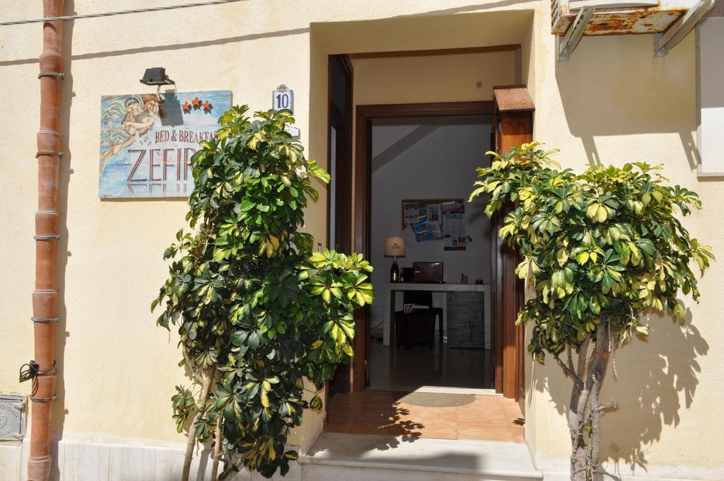 Rooms And Breakfast Zefiro San Vito Lo Capo Exteriér fotografie